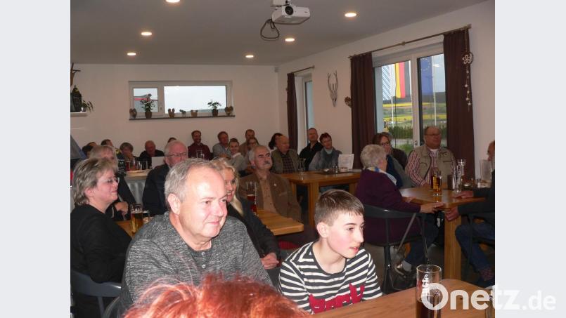 Ein Teil des Geschehens im Regensburg-Krimi „Köstlbachers Rückkehr“ spielt im Schießzentrum Paulus im Luher Gewerbegebiet. Bild: mh