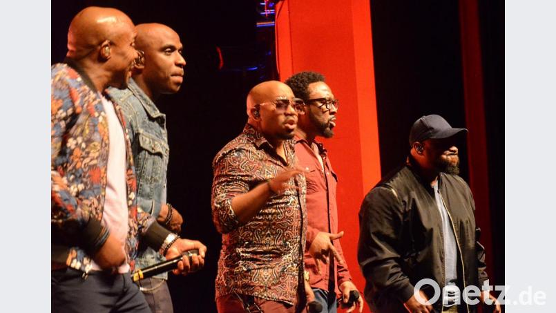 Sie reißen 600 Fans von den Stühlen: Die US-amerikanische A-Cappella-Formation Naturally 7. Bild: Kunz