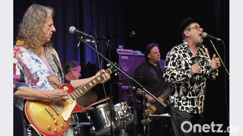 Helmut Spörl (links) und seine Mannen hinterließen einen bleibenden Eindruck bei ihrem ersten Gig im Capitol. Bild: Stephan Huber