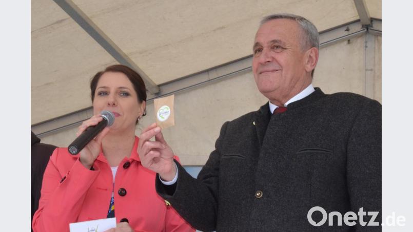 Nehmt Wildblumensaatgut mit für die Bienen! Bild: Kunz