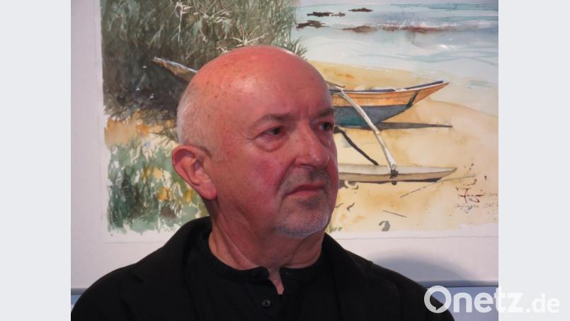 Rudolf Jäger ist ein bescheidener Mann, der von sich sagt, er sei kein Künstler,. Er sei ein maler und niemand müsse vor seinen Bildern stehen und nachdenklich auf dem Brillenbügel herumkauen. Es müsse nichts Hintergründiges hineininterpretiert werden. Bild: ubb