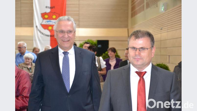 Innenminister Joachim Herrmann und Bürgermeister Karlheinz Budnik. Bild: Lowak
