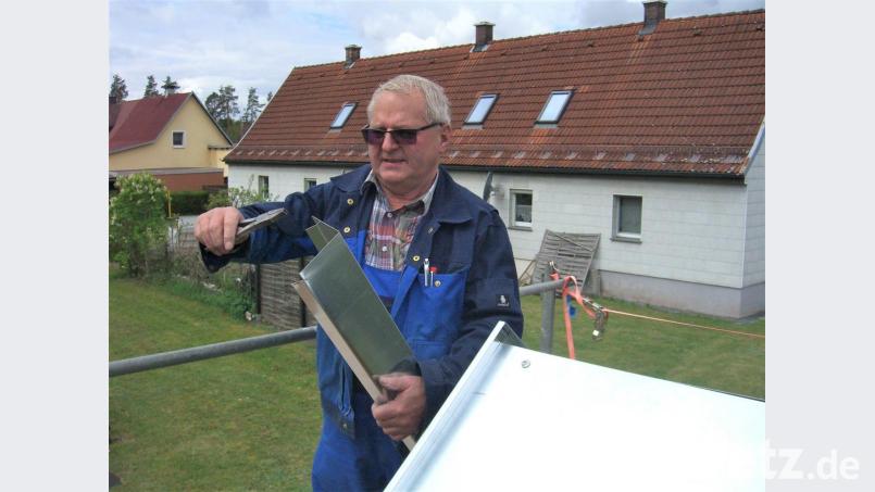 Willi Hacker bei der Arbeit. Bild: rgr