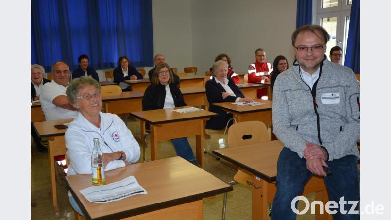 Raimund Köstler (rechts) widmete sich den Oberen und Unteren Atemwegen und veränderten Atemmustern. Bild: jr