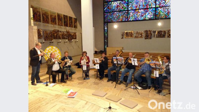 Ein letztes Mal begleitete Kurt Lehnerer (links) zusammen mit dem Posaunenchor des CVJM Rosenberg den Landkreislauf-Gottesdienst. Bild: mst