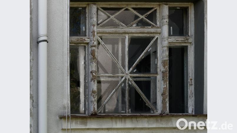 Nach der Revitalisierung soll das ehemalige Hutschenreuther-Gebäude ein Büro- und Wohngebäude werden. Bild: tr