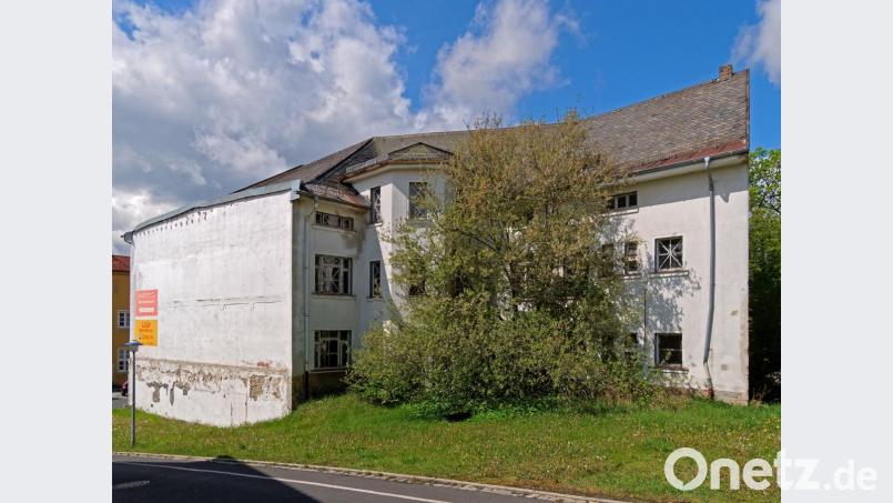 Nach der Revitalisierung soll das ehemalige Hutschenreuther-Gebäude ein Büro- und Wohngebäude werden. Bild: tr