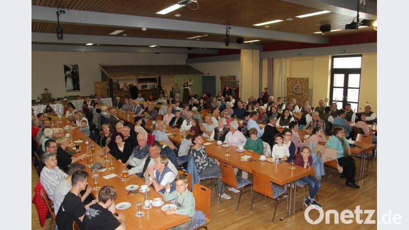 Bis auf den letzten Platz gefüllt war der Saal im Restaurant Miesberg Bild: ral