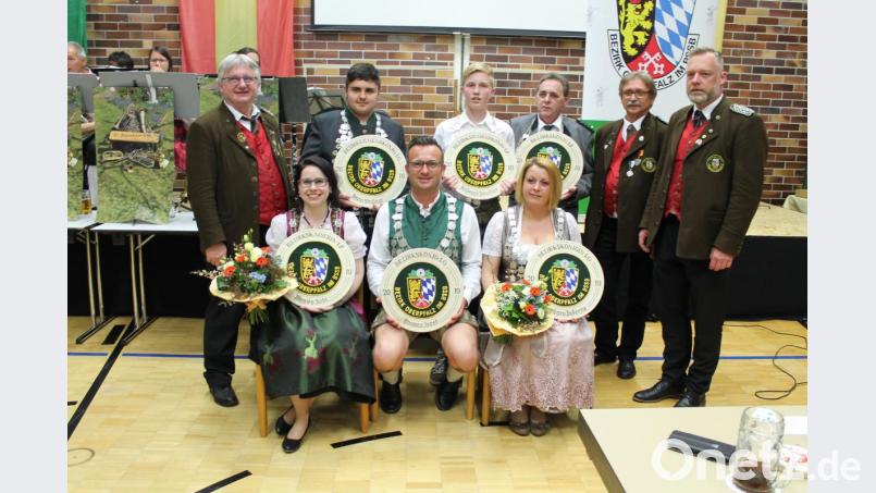 Die Bezirksjugendkönige werden den Schützensport auf dem Oktoberfest repräsentieren. Bild: Exb