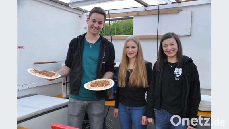 Die Landjugend übernimmt auch selbst die Verpflegung ihrer Gäste. Bild: ak