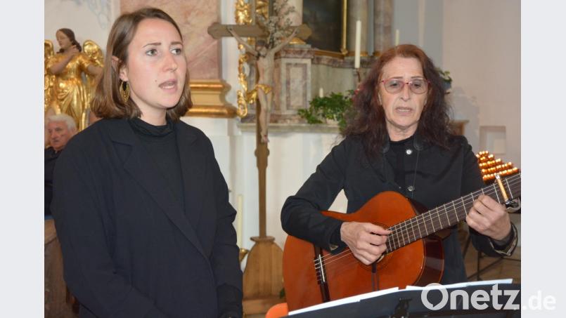 Monika Kunz (rechts) und ihre Tochter Anna als „MuTo-Duo“. Bild: jr