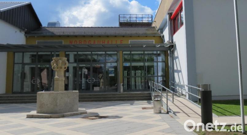 Bei der Sanierung der Nordgauhalle mit der Konzeption als grenzüberschreitendes Kulturzentrum flossen ebenfalls EU-Fördermittel. Die Stadt Nabburg unterhält eine Partnerschaft mit Horšovský Týn (Bischofteinitz). Bild: kö