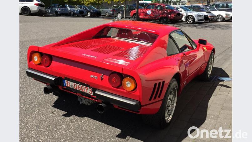 Das teure Stück ist zurück: Nur zwei Tage nach dem Diebstahl wurde der historische Ferrari 288 GTO wiedergefunden. Bild: Polizei Düsseldorf