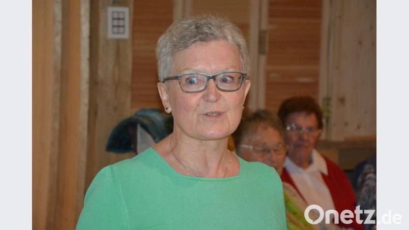 Die Gymnasiallehrerin und vierfache Mutter Marianne Moosburger referierte beim zweiten Konnersreuther Frauenfrühstück der KAB im vollbesetzten Forsterstodl. Bild: jr