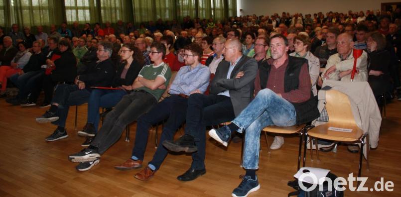 Groß war das Interesse an der Informationsveranstaltung zum Kläranlagen-Neubau. Bild: lk