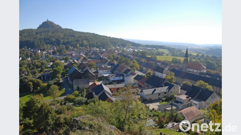 Beim Förderverein &quot;Rauher Kulm&quot; dreht sich alles um das berühmte Wahrzeichen der Kulmstadt. Der Verein wurde kurz nach dem Brand des Aussichtsturmes vor 35 Jahren gegründet. Heute kümmern sich die Mitglieder um den Erhalt des Wandergebietes Rauher Kulm und deren Denkmäler. Bild: ow