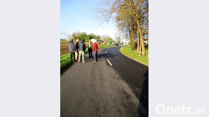 Im Ortsteil Schwarzenreuth beschließt der Bau- und Umweltausschuss Neusorg eine Erweiterung der Straßenbeleuchtung entlang der Kreisstraße in Richtung Ebnath. Bild: kkl