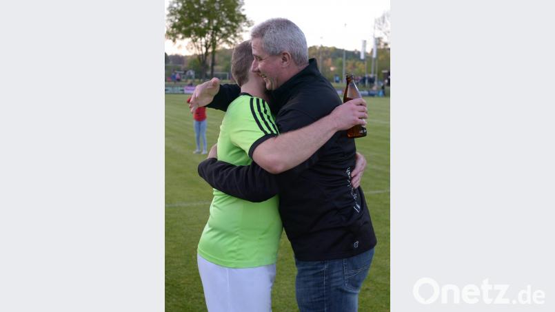Trainer Josef Fleischmann (rechts)
Fußball A-Klasse Süd
letzter Spieltag
SG Rieden II - SG Etzenricht II 4:1 (2:1) Bild: ref