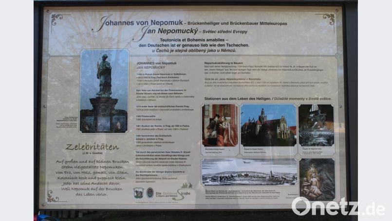 Die Gedenktafel zur Erinnerung an Johannes von Nepomuk. Bild: Susanne Forster