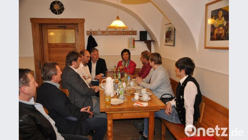 FW-Diskussionsrunde mit Ulrike Müller MdEUP Bild: ak