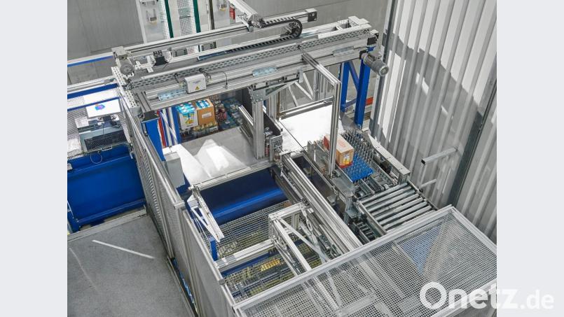 OPMs, &quot;Order Picking Machines&quot;, sind zentrale Witron-Produkte. Bild: WITRON Logistik + Informatik GmbH