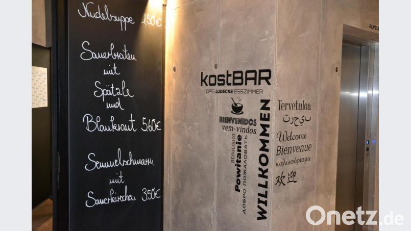 Gesundes Essen in modernen Ambiente. Bild: Reiner Wittmann