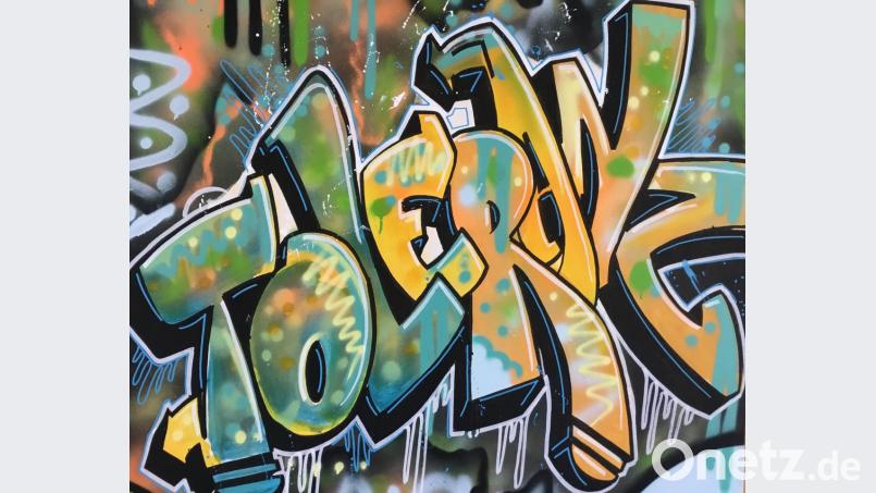 Aufsehenerregende Graffiti mit Themen wie „Toleranz“, „Vielfalt“ und „Freiheit“ waren Teile des preisgekrönten Projekts der Mittelschule. Bild: weu