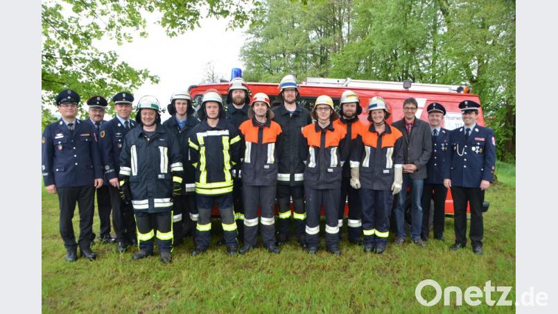 Kommandant Markus Kindl (rechts) will mit seinen Einsatzkräften stets auf der Höhe sein. Bild: dob