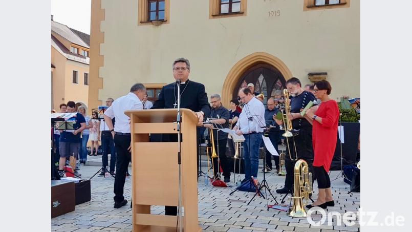 Dekan Karlhermann Schötz hielt die Ansprache beim Dekanatsposaunenchortag in Hirschau. Bild: wku
