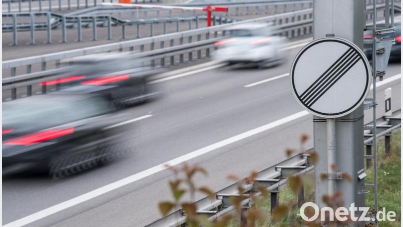 Bayerns Polizei legt die Blitzbilanz 2018 vor. Bild: Sebastian Gollnow/dpa