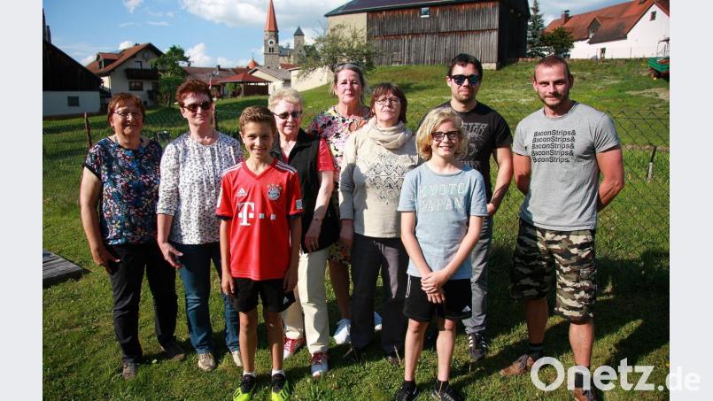Den Sieg zum Auftakt der Bocciabahn-Saison sicherten sich die „Turnerinnen“ vor den jungen „Deutschen Meistern“. Auf Platz drei landete „Palinuro“. Vierter wurde „Loufei“ (von links). Bild: wro