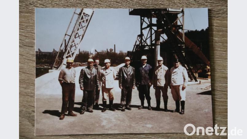 1964 war Josef Rieder (4.v. rechts) mit dabei, als der Schacht am Eichelberg abgeteuft wurde Bild: gac