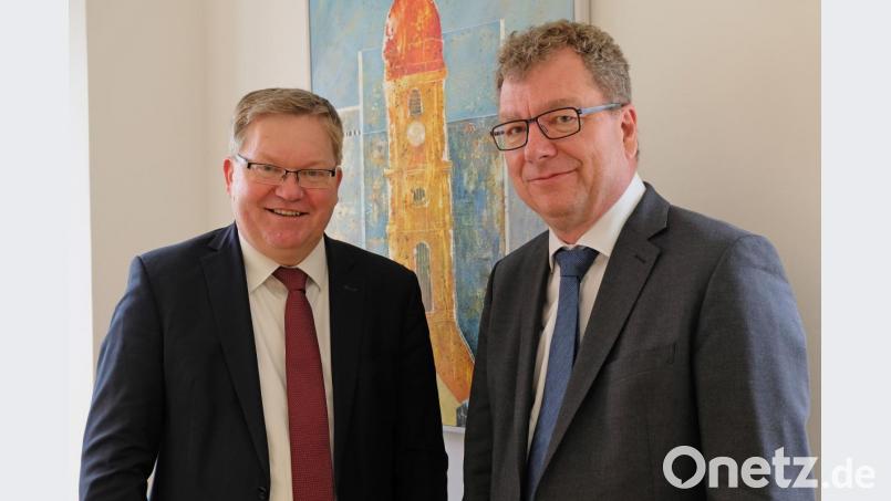 Zwei, die sich verstehen: OB Michael Cerny (links) und der Präsident des Regensburger Verwaltungsgerichts, Martin Hermann. Bild: Stadt