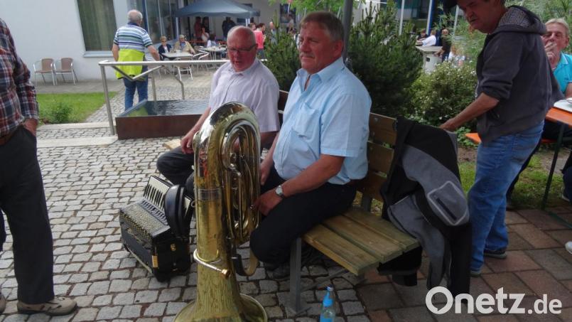 Auch fleissige Musikanten brauchen einmal eine Pause. Bild: hka