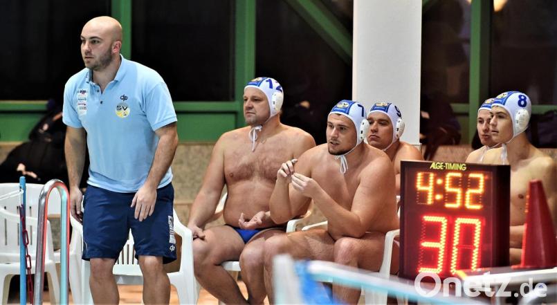 In Berlin mit zwei Toren geführt, dennoch den Sieg verpasst: Trainer Thomas Aigner muss nun mit seiner Mannschaft beim Relegationsturnier Ende Juni den Bundesliga-Klassenerhalt sichern. Bild: Büttner, Gerhard