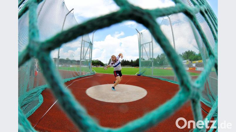 Diskuswerfen ist eine sehr anspruchsvolle tehnische Disziplin, im Bild Milena Gebhard vom SC Eschenbach Bild: Hubert Ziegler