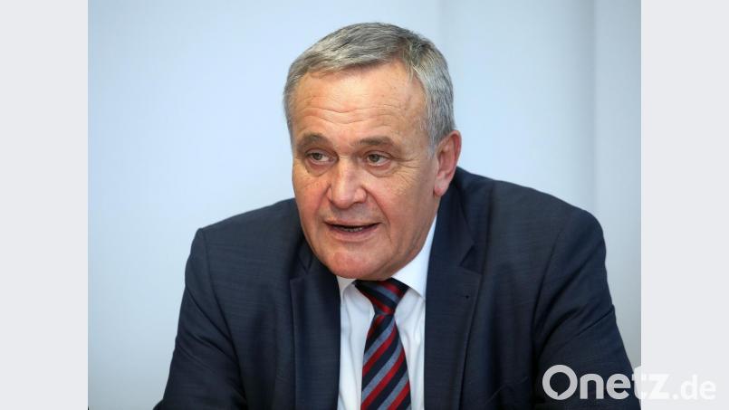OB Kurt Seggewiß wehrt sich. Bild: Wolfgang Steinbacher