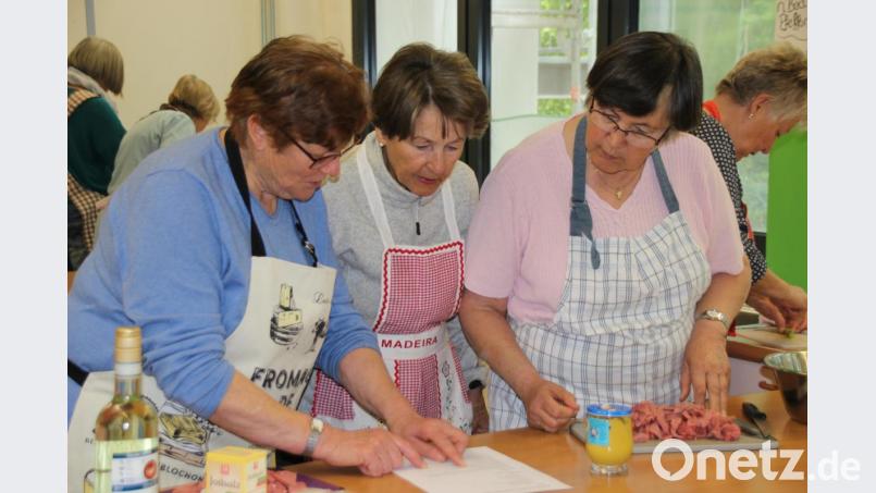Eifrig bei der Sache waren die Kursteilnehmer. Bild: Renate Scherer-Mende
