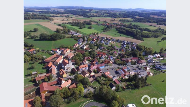 Das Dorf Wurz gehört zur Gemeinde Püchersreuth und liegt im Landkreis Neustadt/WN. Bild: Michael Ascherl [Michael Ascherl] (michael.ascherl@oberpfalzmedien.de, mascherl)