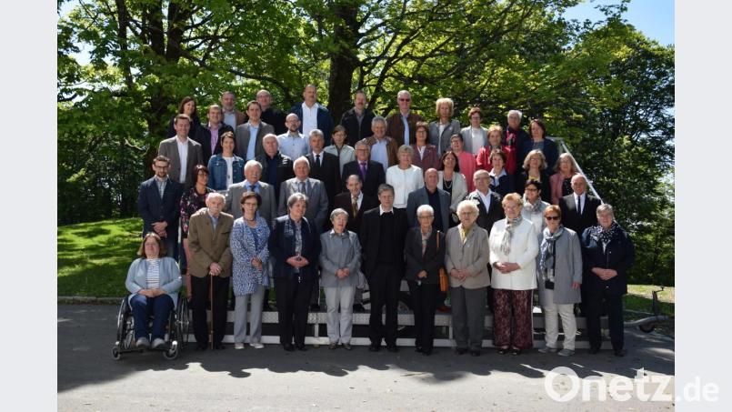 An Christi Himmelfahrt feierten rund 50 Frauen und Männer ihr 25., 50., 60. und sogar 70. Kommunionjubiläum. Bild: fla