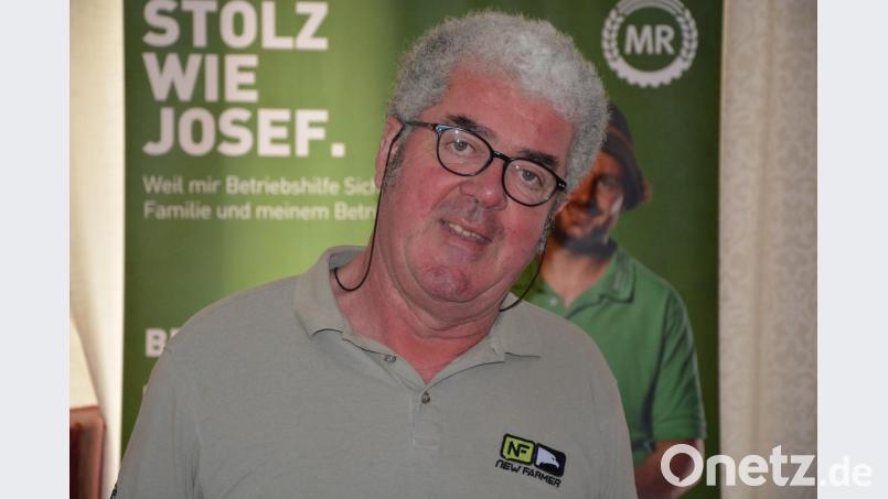 Christophe de Carville referierte im Schaumberger-Saal in Konnersreuth. Die Rede des Franzosen wurde ins Deutsche übersetzt. Bild: jr