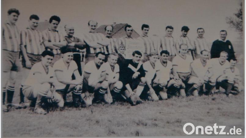 Ein Bild aus Gründungstagen des Raupen- und Baggervereins im Jahre 1965. Repro: dob