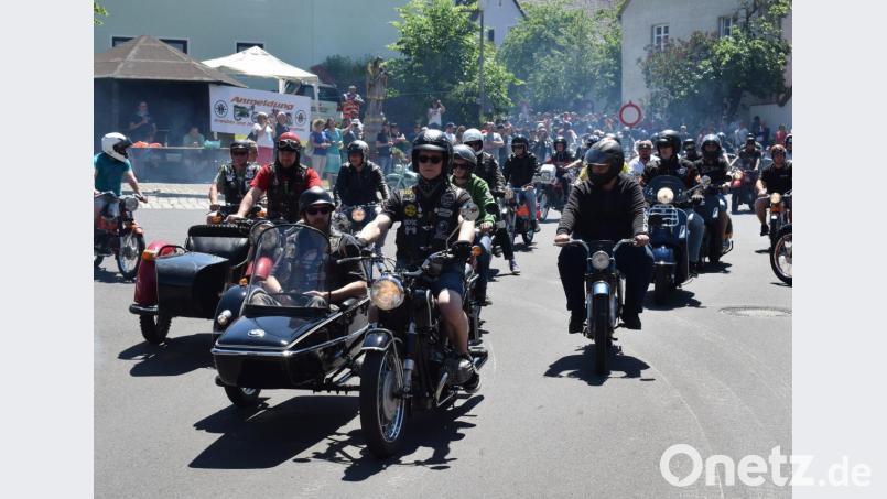 Die Rundfahrt machte allen Teilnehmern Spaß und sie erfüllte einen guten Zweck. Bild: bnr