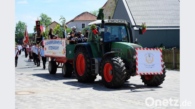 150 Jahre Freiwillige Feuerwehr Etzenricht Bild: wlr