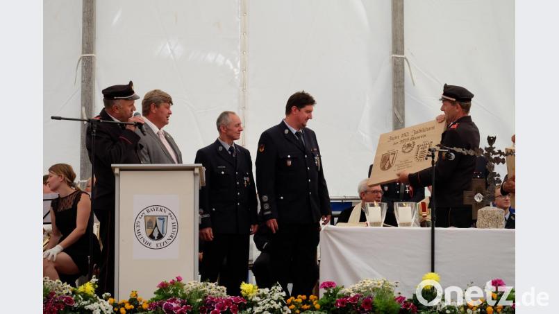 150 Jahre Freiwillige Feuerwehr Etzenricht Bild: wlr