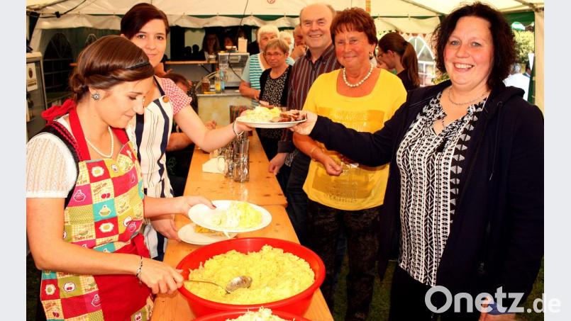 Begehrt war der Rollbraten zum Mittagessen, die heimische Küche bleibt kalt. Bild: zer