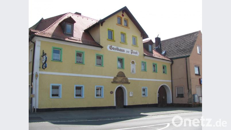 Ein nicht einschätzbarer Posten im Haushalt ist der Erwerb des Gasthauses "Zur Post". Der Kauf ist noch nicht vollzogen. Zum Kaufpreis können durch Renovierung nicht zuletzt durch Auflagen des Denkmalschutzes nicht einschätzbare hohe Folgekosten entstehen. Bild: Seifried