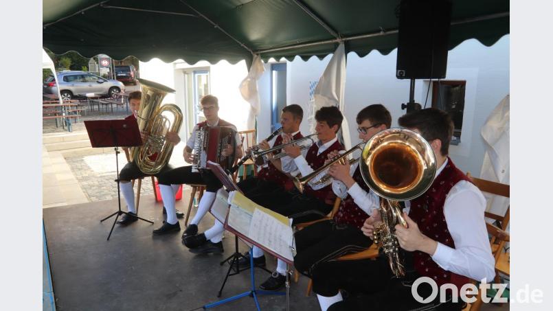 .Die Nachwuchs-Musikanten vom Stamm mit dem Namen „In oiner Dur“ (Bild) wussten am Samstag beim Gänsangerfest ebenso zu überzeugen wie die Egerländer Dorfmusik am Sonntag. Bild: mfh