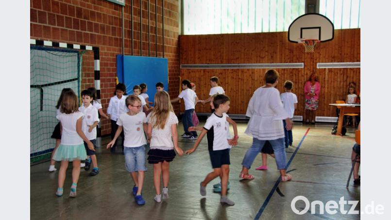 Volkstanz zu Countrymusik kombinierte Musik und Bewegung. Bild: ds