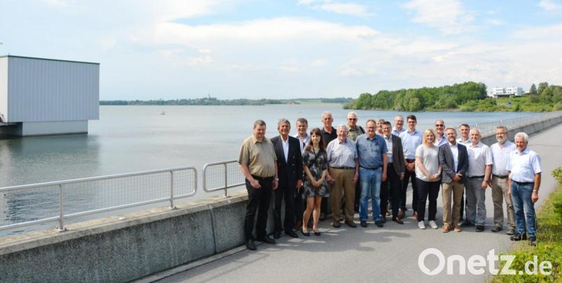 Bei dem Exkurs nach Bautzen waren neben Regierungspräsident Axel Bartelt (Zweiter von links) weitere Vertreter aus der Oberpfalz dabei. Bild: exb